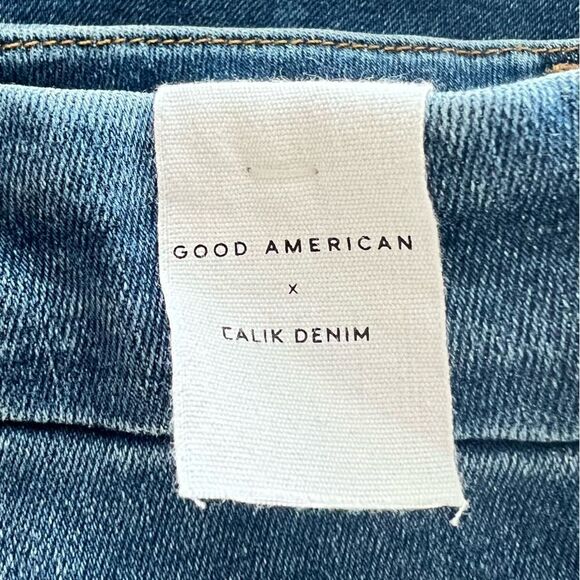 Good American Always Fits Calik Denim New Tags Raw Hem size 28 30 32 - Picture 6 of 9